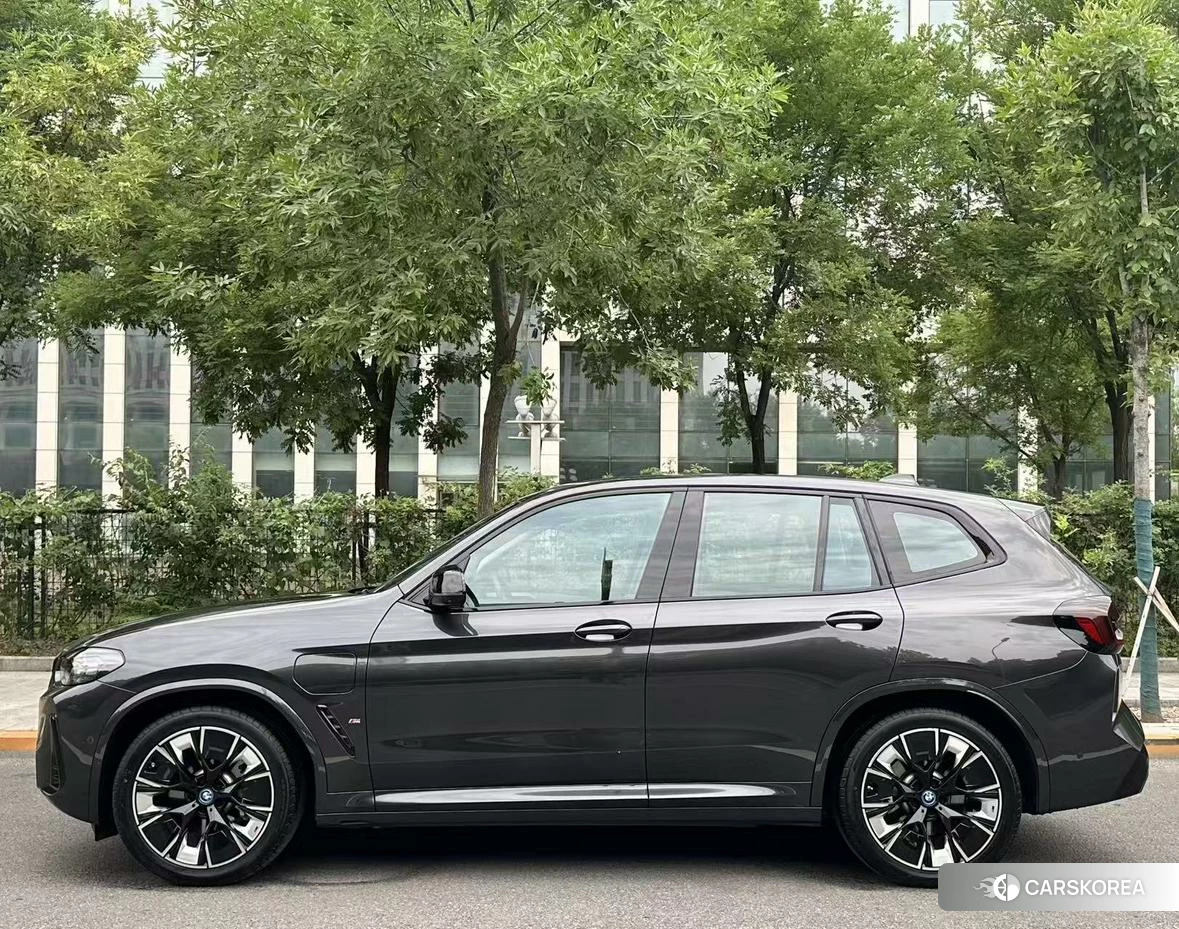 BMW iX3 2021 Черный из Китая, фото 6