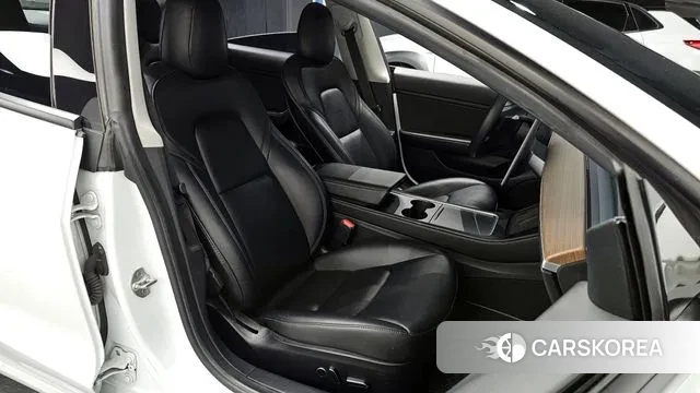 Tesla Model 3 2021 Белый из Кореи, фото 6