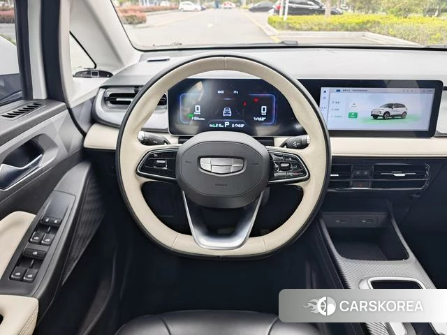 Geely Geometry E firefly 2024 Белый из Китая, фото 6