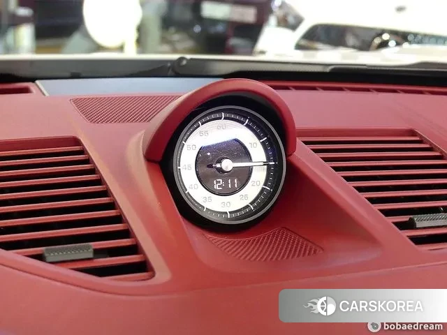 Porsche 911(992) 2024 Белый из Кореи, фото 6