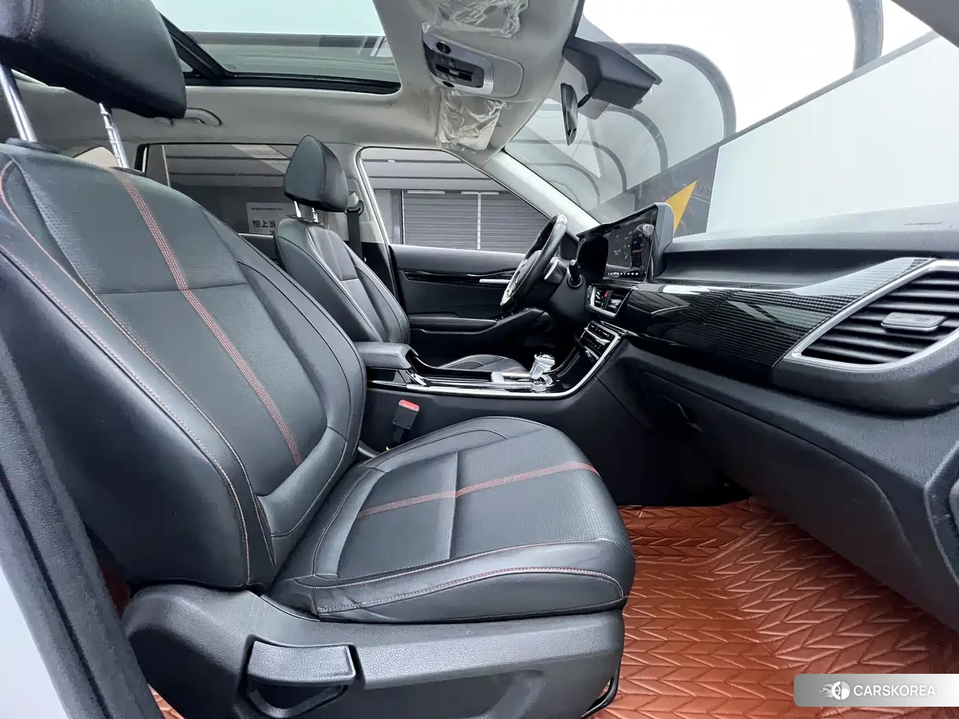 Kia KX3 proud run 2023 Белый из Китая, фото 6