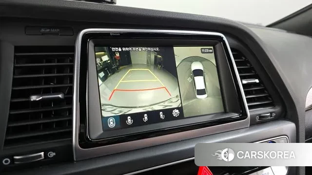 Hyundai Sonata New Rise Hybrid 2018 Светло-серебряный цвет из Кореи, фото 6