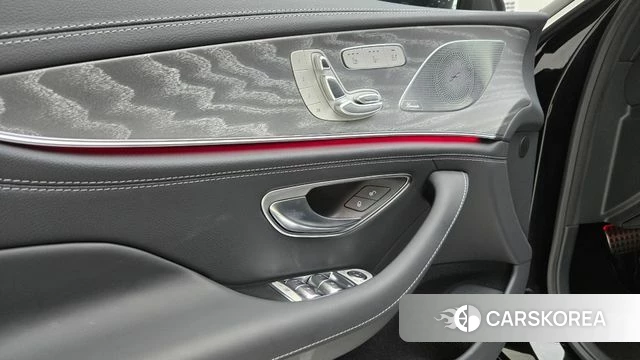 Mercedes-Benz AMG GT 2026 Черный из Кореи, фото 6