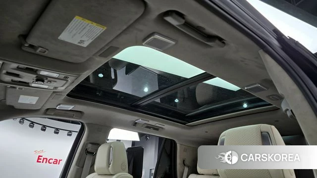 Cadillac Escalade 5th Generation 2025 Черный из Кореи, фото 6