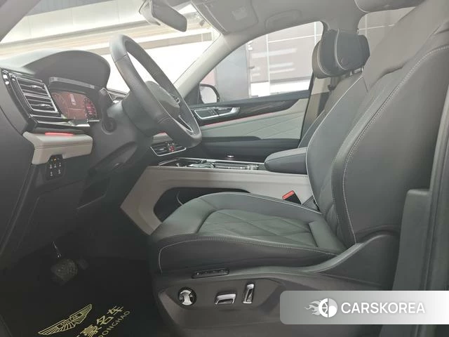 Volkswagen Tourang 2024 Черный из Китая, фото 6