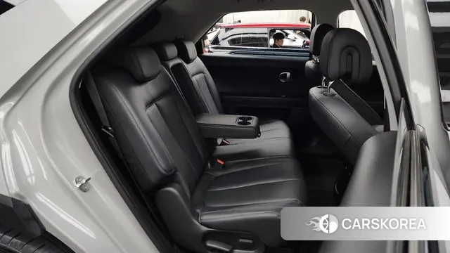 Hyundai Ionic 5 2021 Серебристо-серый из Кореи, фото 6