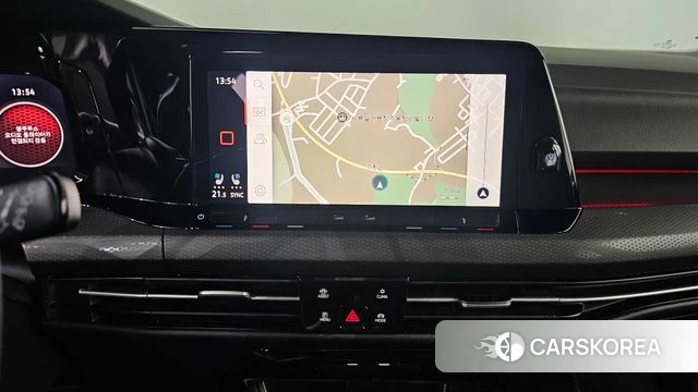 Volkswagen Golf 8th Generation 2024 Черный из Кореи, фото 6