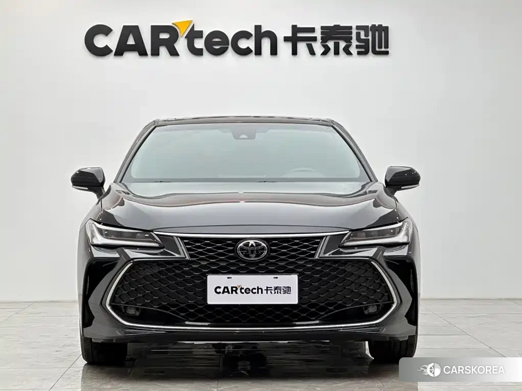 Toyota Avalon 2024 Черный из Китая, фото 6