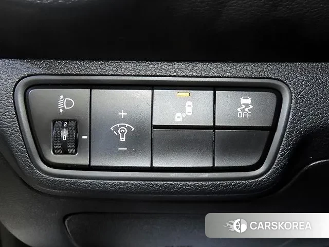 Kia The New K3 2nd generation 2021 Белый из Кореи, фото 6