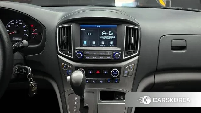 Hyundai The New Grand Starex 2021 Желтый из Кореи, фото 6