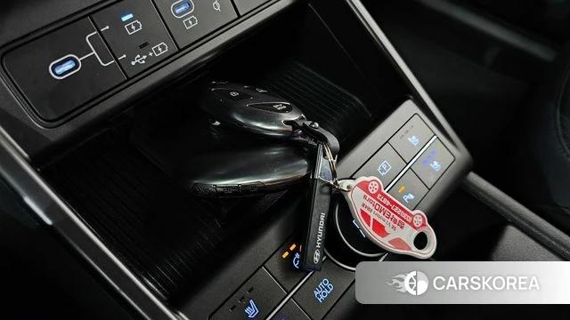 Hyundai Kona (SX2) 2023 Белый из Кореи, фото 6