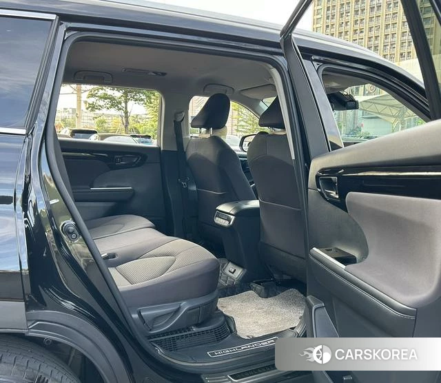 Toyota Highlander 2025 Черный из Китая, фото 6