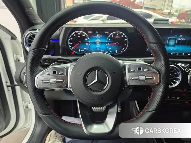 Mercedes-Benz A-Class W177 2022 Белый из Кореи, фото 6