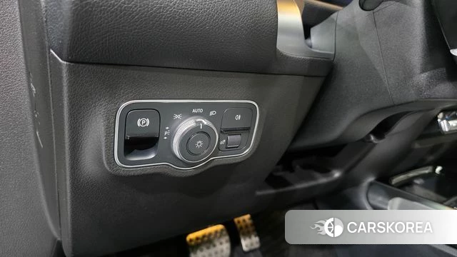 Mercedes-Benz GLB-Class X247 2021 Синий из Кореи, фото 6