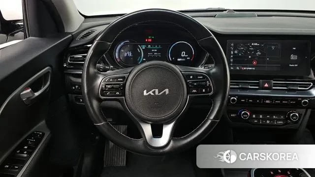 Kia Niro Plus 2022 Белый из Кореи, фото 6