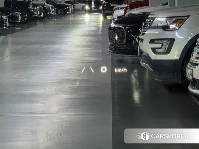 Kia EV6 2024 Белый из Кореи, фото 6