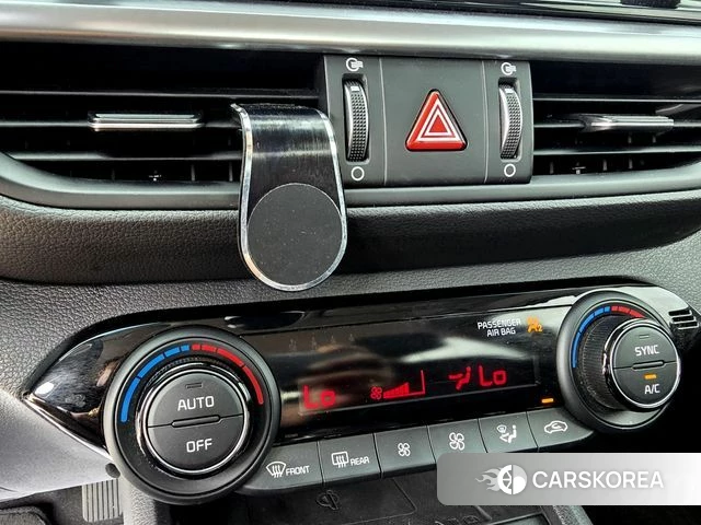 Kia The New K3 2nd generation 2022 Белый из Кореи, фото 6