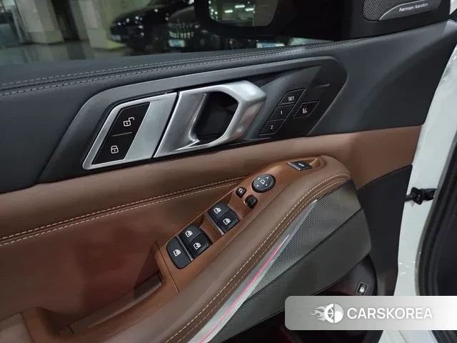 BMW X5 (G05) 2022 Белый из Кореи, фото 6