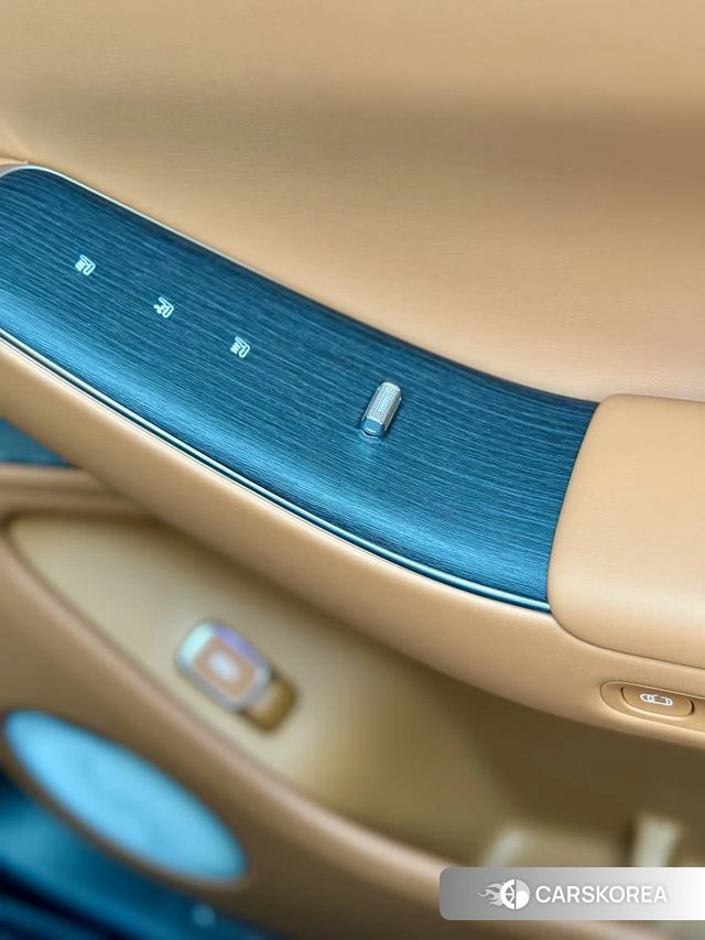 AITO Ask the world M7 2026 Белый из Китая, фото 6