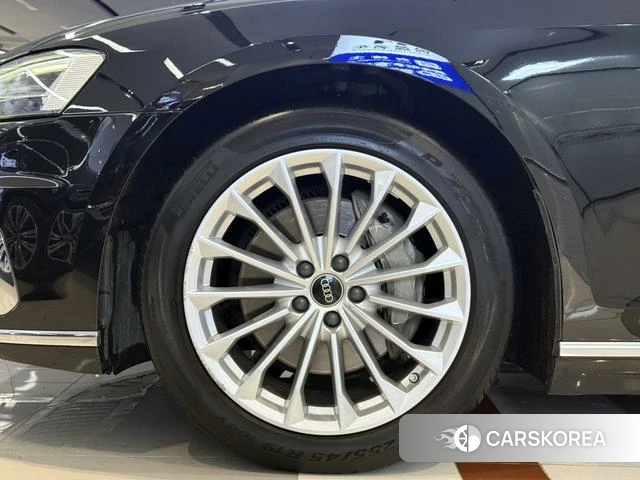Audi A8 2021 Черный из Китая, фото 6