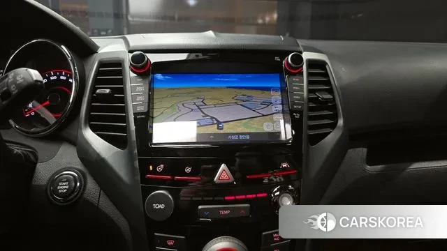 Ssangyong Tivoli Armor 2018 Белый из Кореи, фото 6