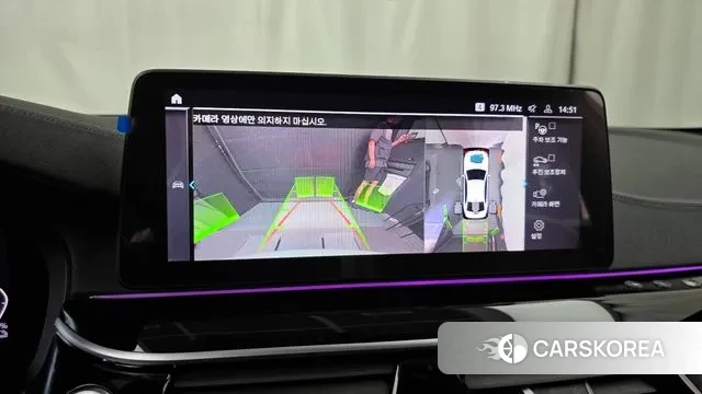 BMW 5 Series (G30) 2023 Белый из Кореи, фото 6