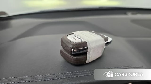 Hyundai The New Ionic Hybrid 2019 Белый из Кореи, фото 6