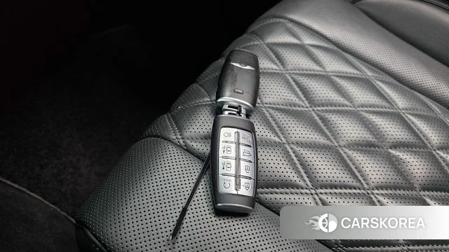 Genesis GV80 2021 Черный из Кореи, фото 6