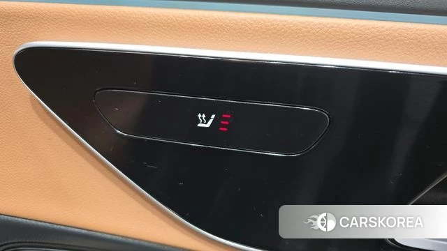 Mercedes-Benz E-Class W214 2025 Черный из Кореи, фото 6