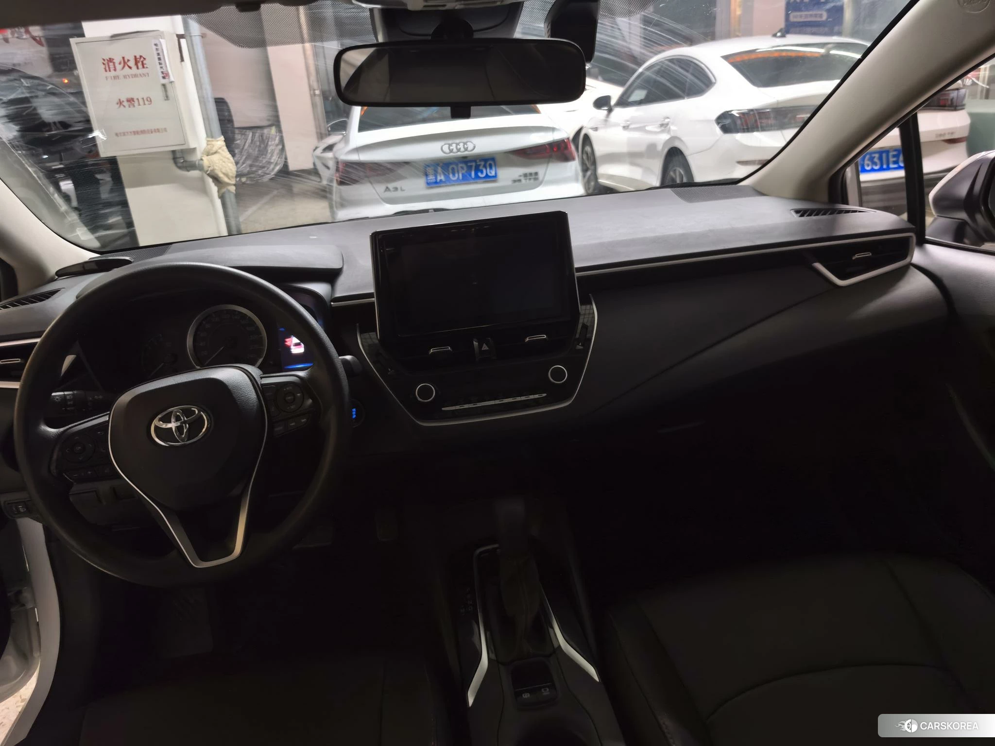 Toyota Corolla 2023 Белый из Китая, фото 6