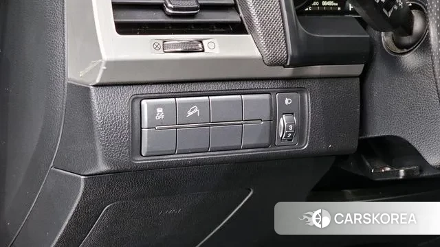 Ssangyong Rexton Sports Cannes 2019 Серебряный из Кореи, фото 6