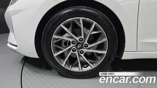 Hyundai The New Avante AD id 2699115 из Кореи 6