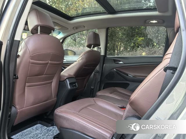 Buick GL6 2019 Темно-серый из Китая, фото 6