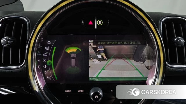 Mini Cooper D Countryman 2021 Зеленый из Кореи, фото 6