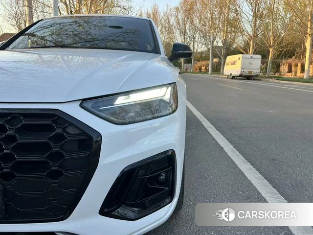 Audi Q5L 2024 Белый из Китая, фото 6