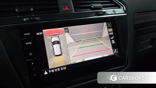 Volkswagen Tiguan Allspace 2023 Белый из Кореи, фото 6