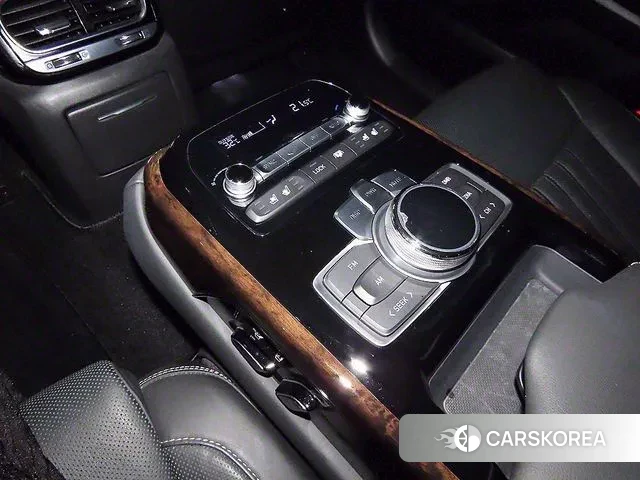 Genesis G90 2019 Черный из Кореи, фото 6