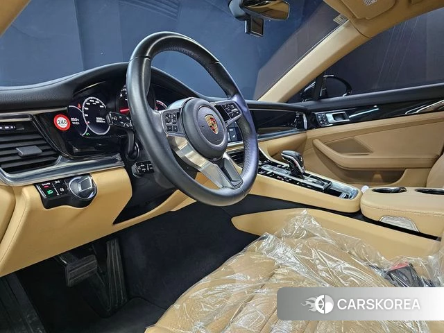 Porsche Panamera (971) 2018 Черный из Кореи, фото 6