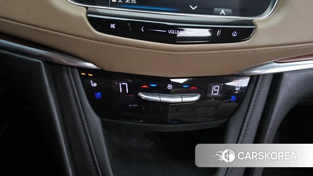 Cadillac XT5 2019 Черный из Кореи, фото 6