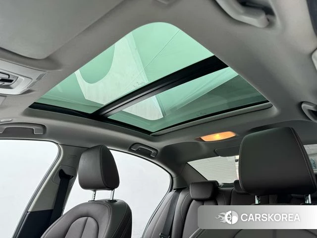 BMW 1 series 2023 Белый из Китая, фото 6