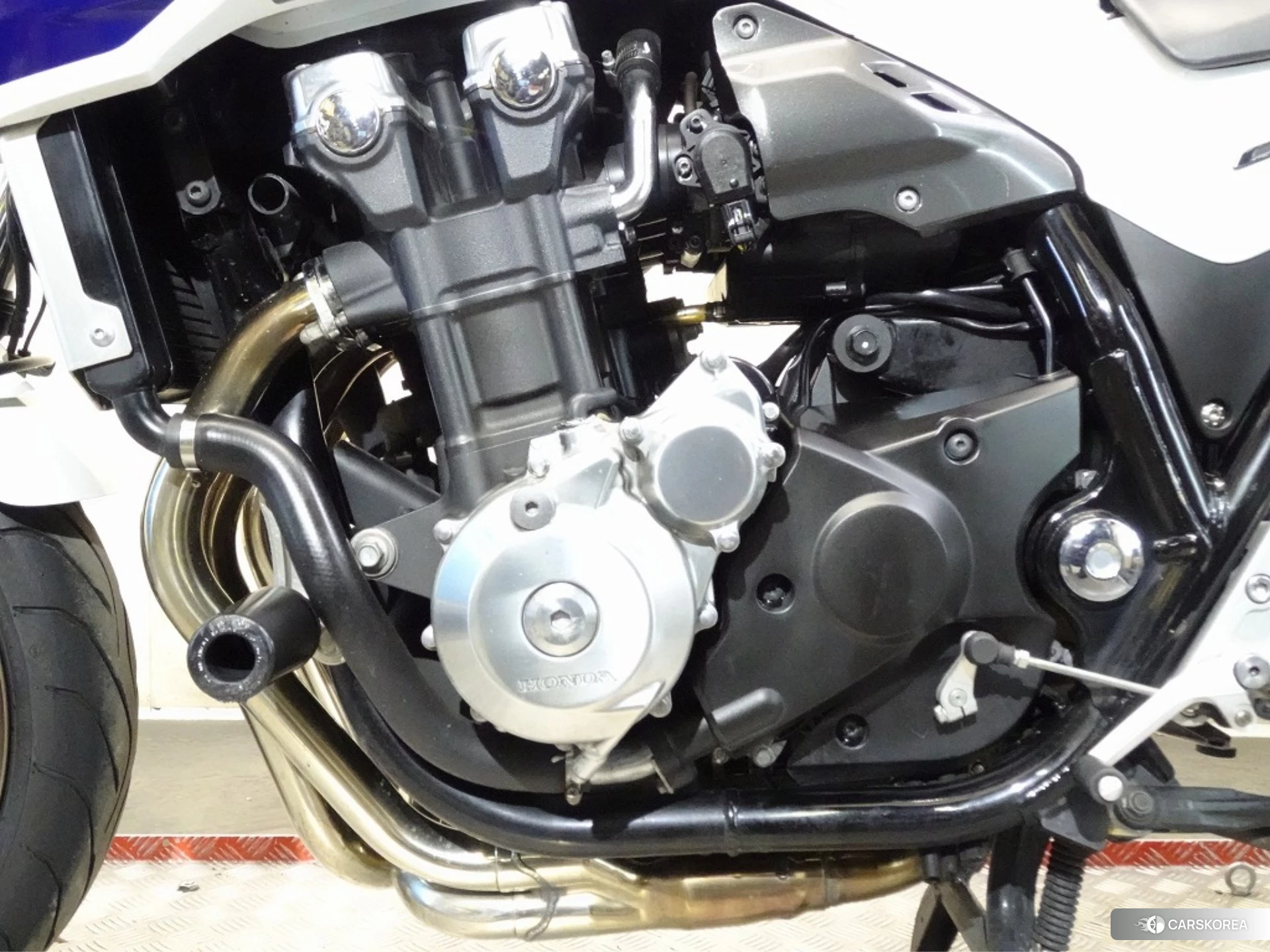 Проданный Honda CB1300SF BOLDOR ABS id 4184850 из Японии, фото 6