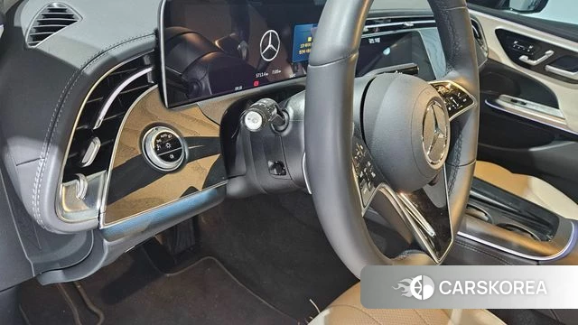 Mercedes-Benz E-Class W214 2025 Синий нефрит из Кореи, фото 6