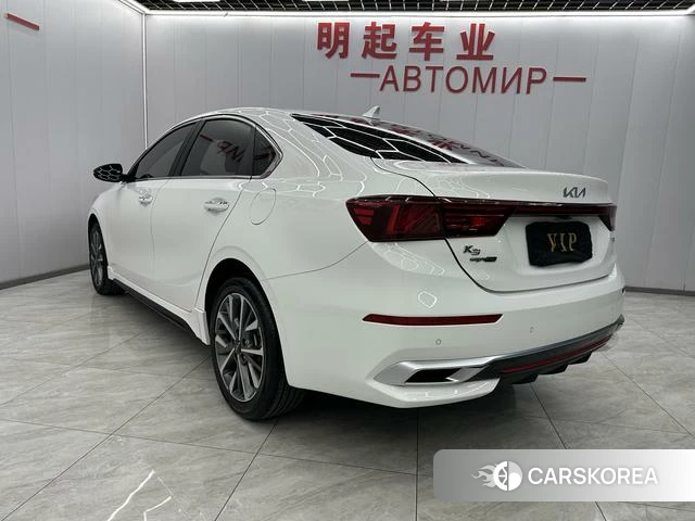 Kia K3 2021 Белый из Китая, фото 6