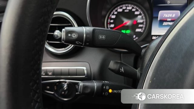 Mercedes-Benz C-Class W205 2018 Серый из Кореи, фото 6