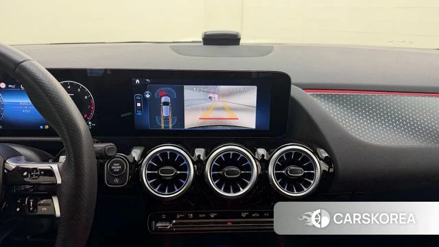 Mercedes-Benz GLA - Class H247 2025 Серый из Кореи, фото 6