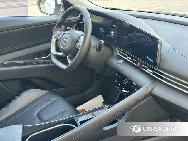 Hyundai Elantra 2023 Белый из Китая, фото 6