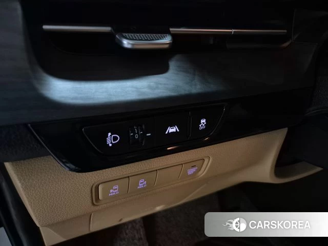Kia Carnival 4th generation 2023 Белый из Кореи, фото 6