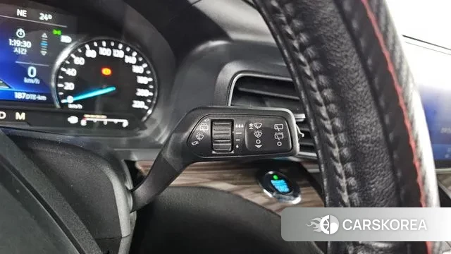 Ford Explorer 6th Generation 2020 Черный из Кореи, фото 6