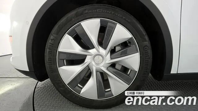 Tesla Model Y id 2693625 из Кореи 6