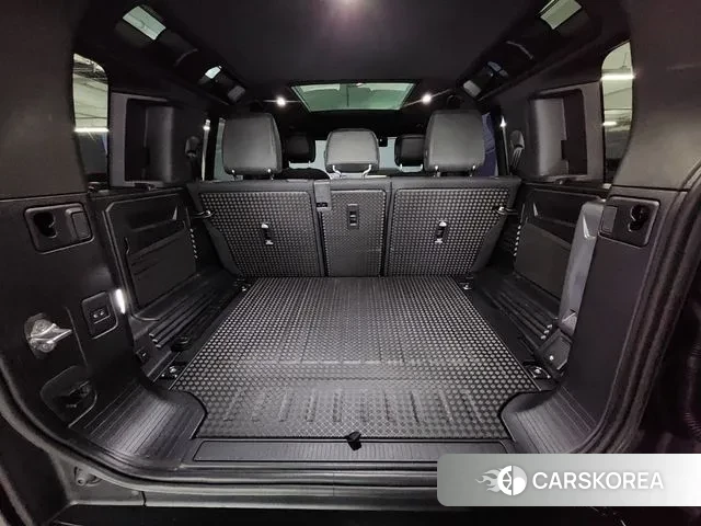 Land Rover Defender (L663) 2024 Черный из Кореи, фото 6